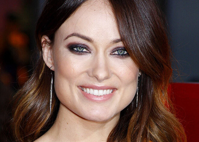 Оливия Уайльд может петь в караоке по четыре часа подряд