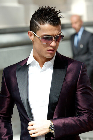 Прическа Криштиану Роналду кроме него самого мало кому понравилась