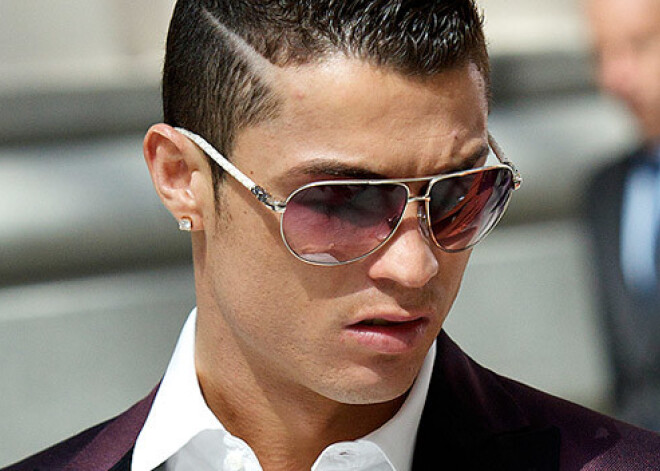 Криштиану Роналду сделал нелепую прическу