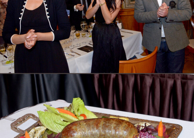 Škutāns ar Kolosovu sajūsminās par skotu nacionālo ēdienu haggis. FOTO