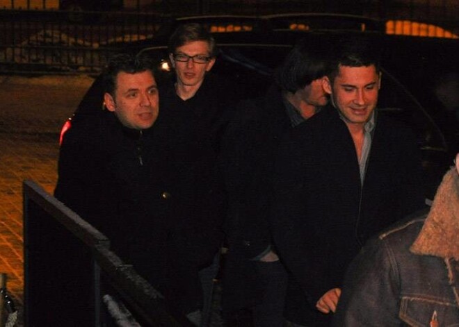 Dans Balans izklaidējas Vernisāžā