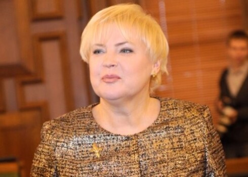 Latimira (tolaik ar uzvārdu Ūdre) ievēlēta 7.Saeimā 1998.gadā, pēc tam uz neilgu brīdi ieņēmusi ekonomikas ministres amatu.