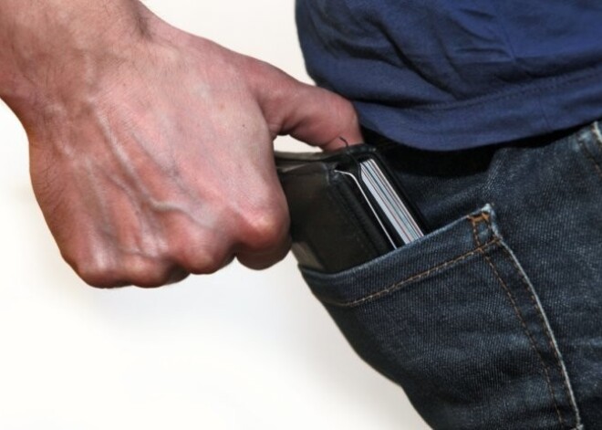 Минфин обещает: средняя зарплата вырастет до 501 лата