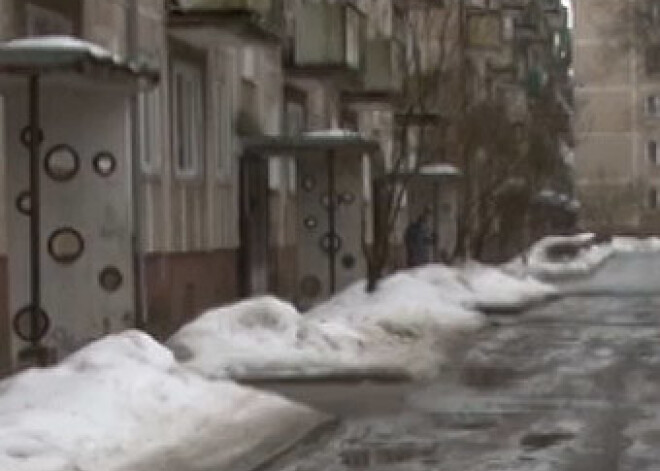 Ģimenes skandāls Juglā beidzas ar slepkavību. Nogalināts divreiz vecākais civilvīrs. VIDEO