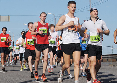 „Nordea” maratona rīkotāji atzīst, ka sprādzieni Bostonas maratonā ietekmēs arī Rīgas lielā maratona norisi 19. maijā. Tajā tagad būs vairāk drošības pasākumu.