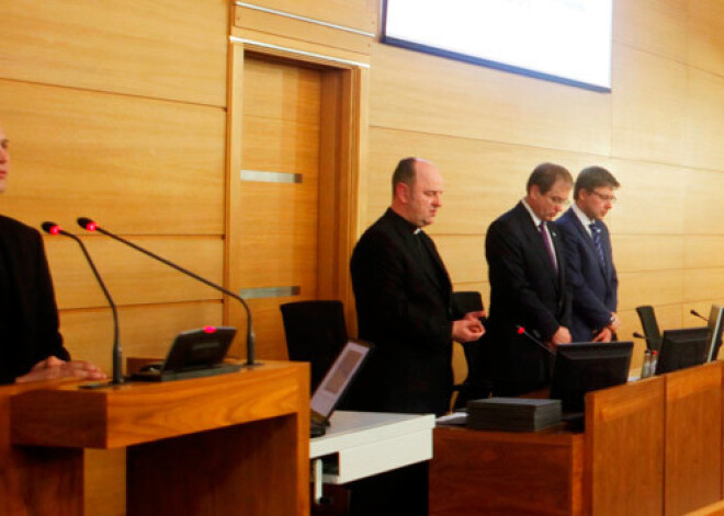 Rīgas domes un galvaspilsētas kristīgo baznīcu sadarbība norit sekmīgi. FOTO