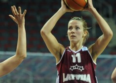 Latvijas sieviešu basketbola izlase palikusi bez vēl vienas no potenciālajām līderēm Aijas Putniņas.