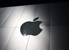 Несмотря на то что Apple остается крупнейшим игроком на рынке смартфонов и планшетных компьютеров, инвесторы обеспокоены тем, что доля компании на рынке тает под натиском конкурентов, таких как Samsung