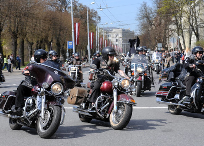 Ierobežos satiksmi motobraucēju parādes laikā