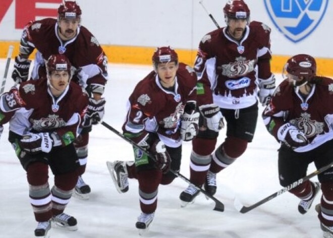 KHL hokejistiem ceļ algu! Vismaz 71 820 latu sezonā