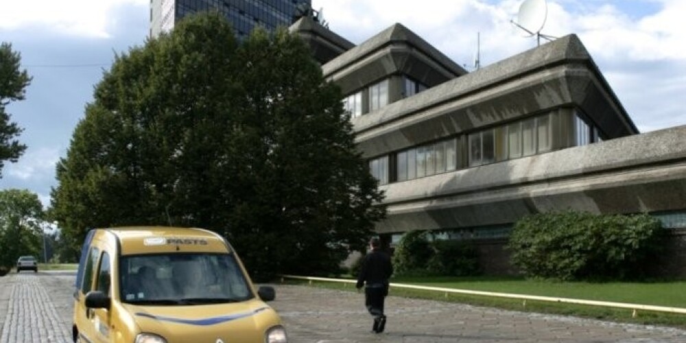 В процессе модернизации предприятия у работников появятся новые обязанности, будет произведена перестановка кадров, а некоторые рабочие места на LTV придется сократить