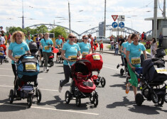 Jaunās māmiņas ir un var būt sabiedriski aktīvas, dzīvot veselīgu un sportisku dzīvesveidu, būt skaistas, interesantas un visādi citādi lieliskas!