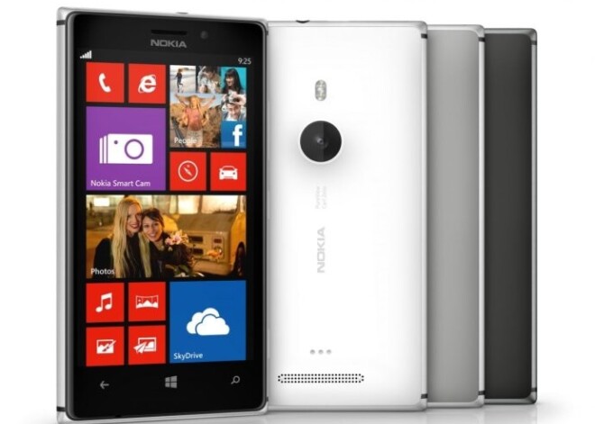 Nokia prezentē jauno viedtālruni Lumia 925