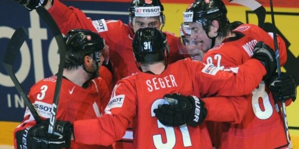 Šveices hokeja izlase pirmo reizi pēc 78 gadiem cīnīsies par zeltu