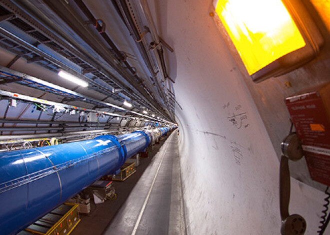 RTU doktoranti dodas vizītē uz Eiropas kodolpētniecības centru CERN