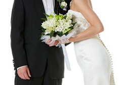 Leons un Elizabete apprecas! Seriāla „UgunsGrēka” devītās sezonas noslēguma sērijas aizkulišu FOTO