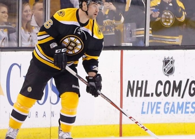 Daugaviņa pārstāvētā "Bruins" uzvaras attālumā no Stenlija kausa fināla. VIDEO