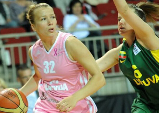 Latvijas sieviešu basketbola izlase sīvā cīņā piekāpjas Krievijai