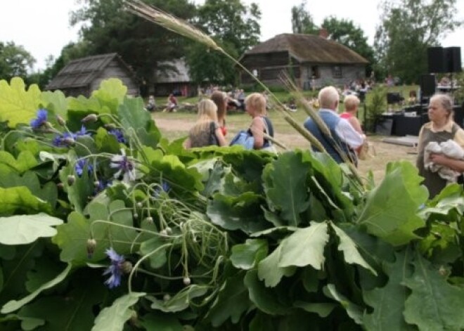 Jāņi tuvojas! Brīvdabas muzejā jau sākas ielīgošana