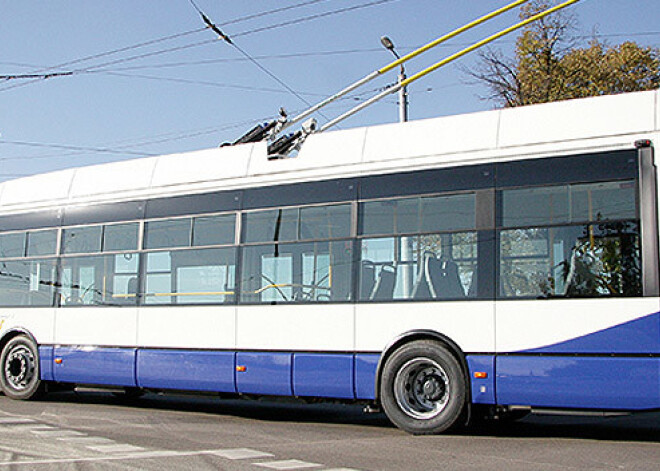 Jaunie trolejbusi mazinās uzturēšanas izmaksas un palielinās sabiedriskā transporta ietilpību