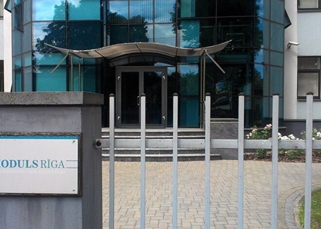 В офисе строительной фирмы Moduls-Rīga проводится обыск