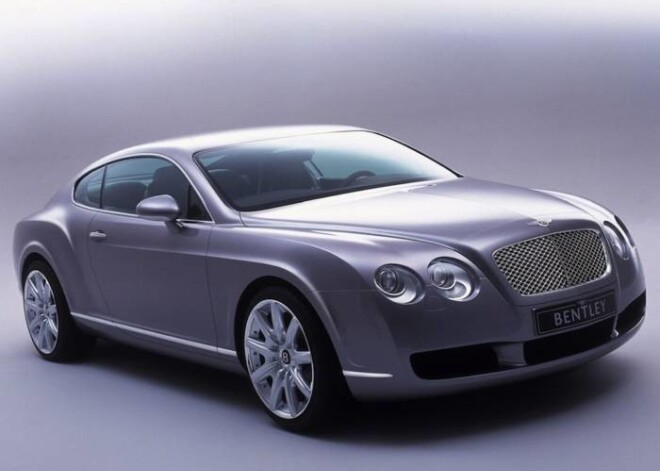 1.	Gaisa maitātāju top 5 sarakstu noslēdz angļu aristokrātu mīlulis Bentley Continental GT. Šis auto var iztikt bez mazvērtības kompleksiem jo vidēji uz vienu nobrauktu kilometru aplaimo mūs ar 395 gramiem kaitīgās ogļskābās gāzes.