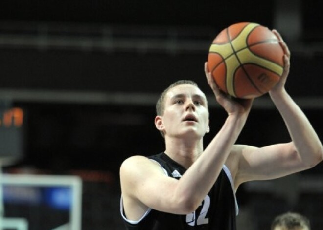 Mūsu U-18 basketbolisti Eiropas čempionātu sāk ar uzvaru pret bulgāriem