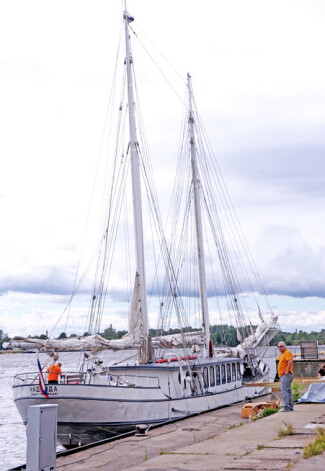 Andrejostā piestājis regates "The Tall Ships Races 2013" burukuģis.