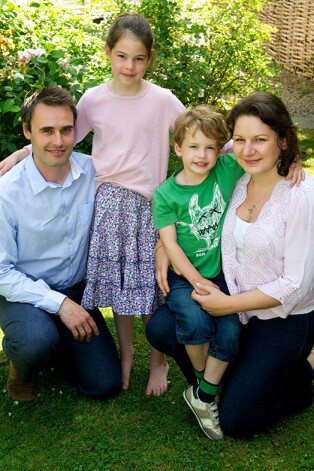 Счастливая семья в полном составе