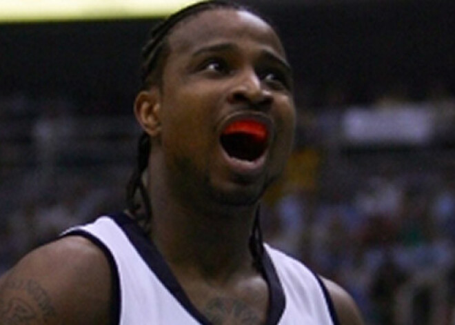 "VEF Rīga" noslēdz līgumu ar bijušo NBA spēlētāju Braunu. VIDEO