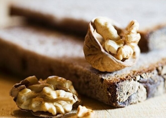 Грецкие орехи предотвращают развитие анемии и слабоумия