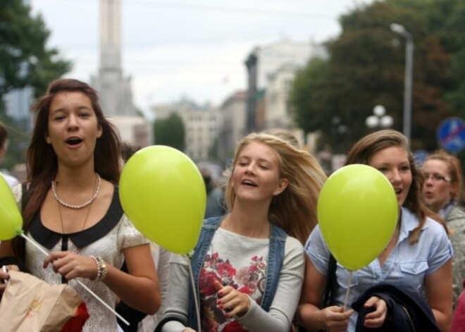 Jūlijā pieaugusi gan "saskaņiešu", gan "Vienotības" popularitāte