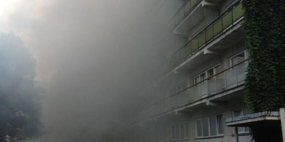 В больнице Страдиньша объявлена чрезвычайная ситуация из-за пожара