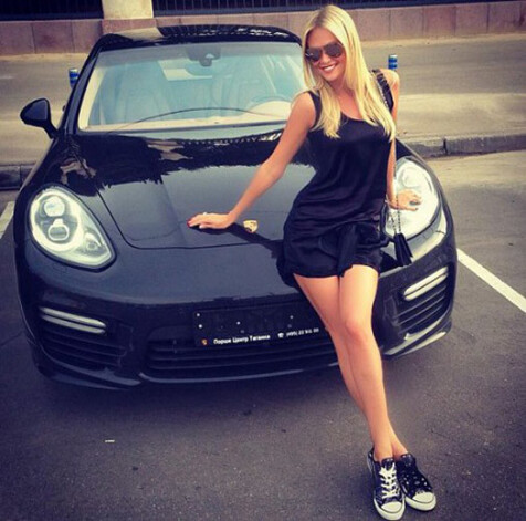 Лопырева и ее новый Porsche