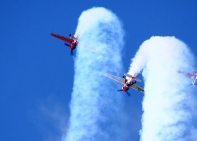 Pasaulē labākie aerobātikas piloti sacentīsies par "Elite Aerobatic Master Cup" Rīgas kausu