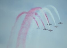 На Празднике Риги зрители увидят соревнованиями лучших в мире авиапилотов