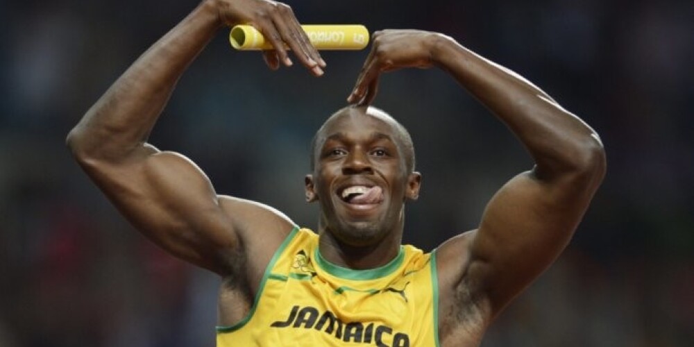 Useins Bolts pirmais kļūst par trīskārtēju pasaules čempionu 200 metru sprintā