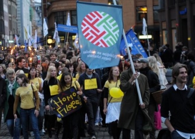 LU jaunie studenti 1. septembrī pulcēsies Doma laukumā