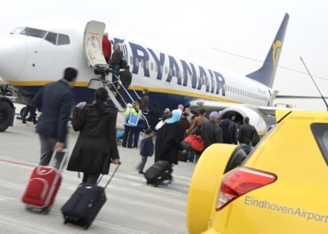 "Ryanair" rēķinās ar sliktu peļņu un samazinās reisu skaitu