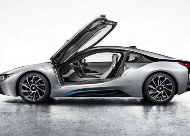 BMW i8 2014