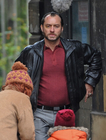 Актер на съемках фильма «Дом Хемингуэй».