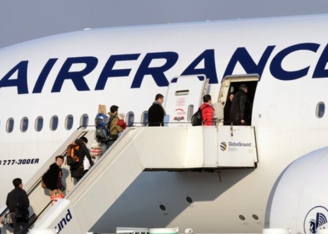 No "Air France" lidmašīnas ceļā uz Cīrihi pazuduši zelta stieņi par 900 tūkstošiem latu