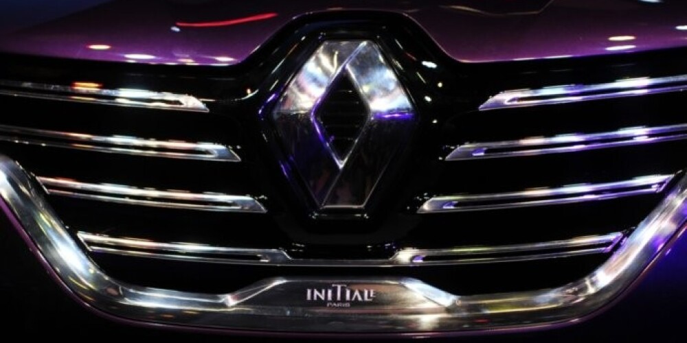 Kā liecina "firmas.lv informācija, par "Euro-Auto" īpašnieku kļuvusi šā gada janvārī dibinātā SIA "EA Partners", kuras pamatkapitāls ir 428 953 lati.