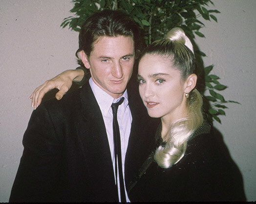 Madonna un Šons Penns izšķīrās 1989. gadā, pēc četriem laulībā nodzīvotiem gadiem.