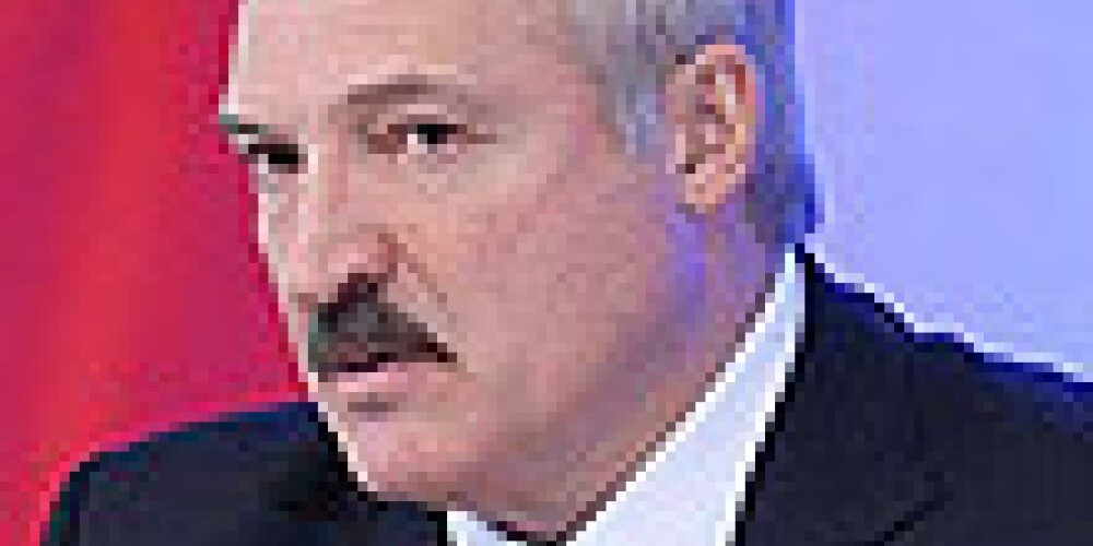 Lukašenko: "izbraukšanas nodeva" būtu viens no veidiem cīņai pret valūtas izvešanu