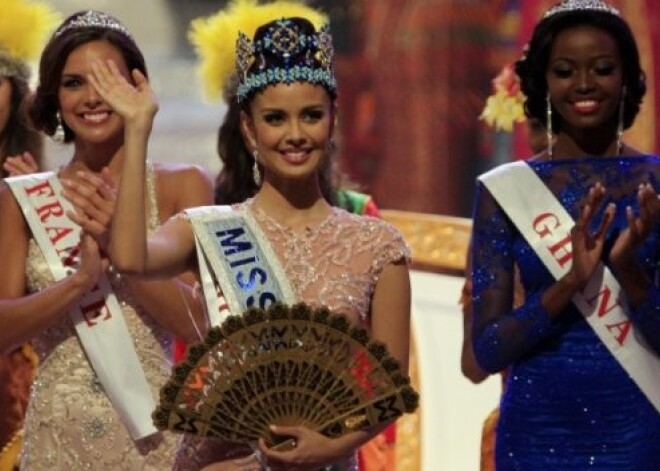 Par pasaules skaistāko sievieti kronēta filipīniete. Noslēdzies "Miss World 2013". FOTO