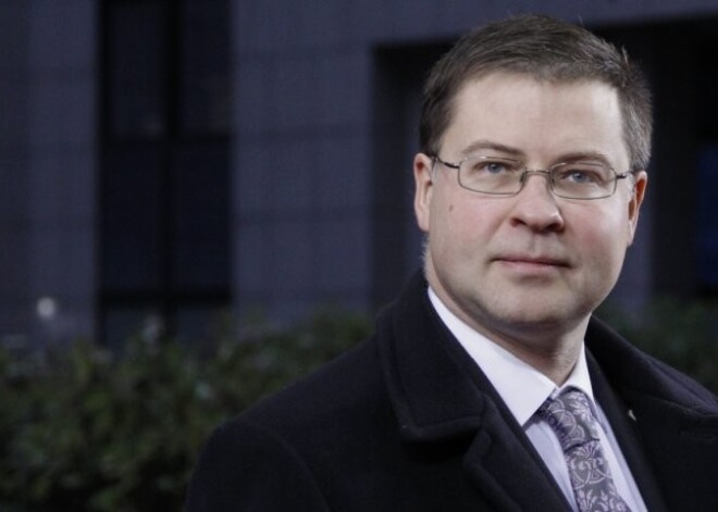 Dombrovskis: esam panākuši vienošanos par atbalsta pasākumiem demogrāfijā un par ostu nodokli