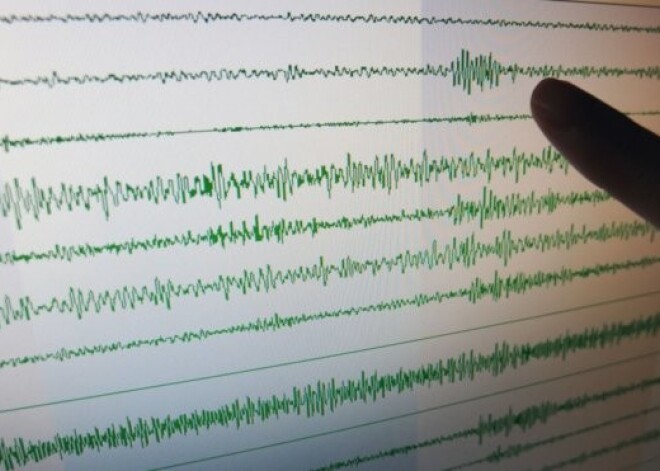 7,7 magnitūdu zemestrīcē Pakistānā bojāgājušo skaits pieaug līdz 376