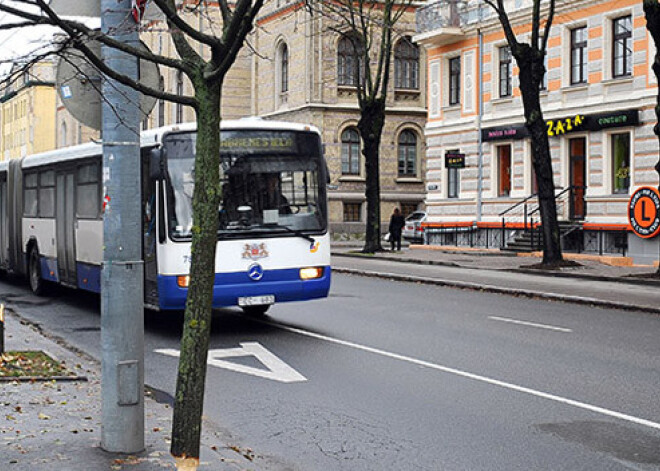 Ierobežos satiksmi Ukrainas ārlietu ministra vizītes laikā