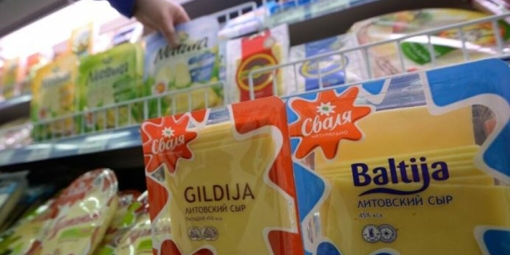 Депутат от Литвы Радвиле Моркунайте-Микулениене назвала введенные Россией ограничения на импорт литовских молочных продуктов "самоуправством" и нарушением международных обязательств